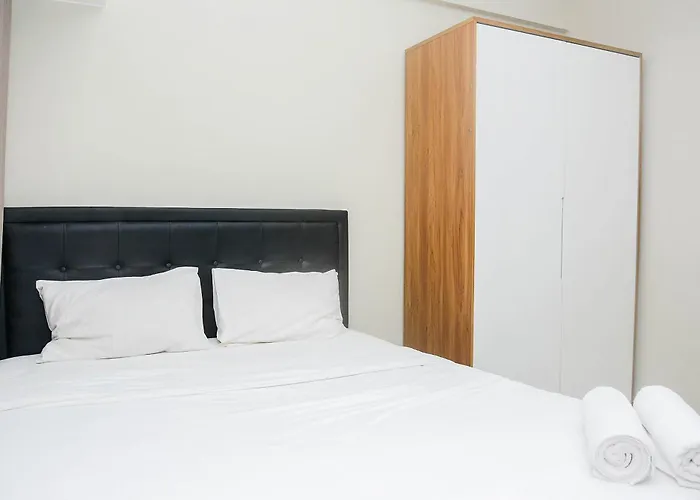 Comfy Studio At The Springlake Summarecon Apartment By Travelio