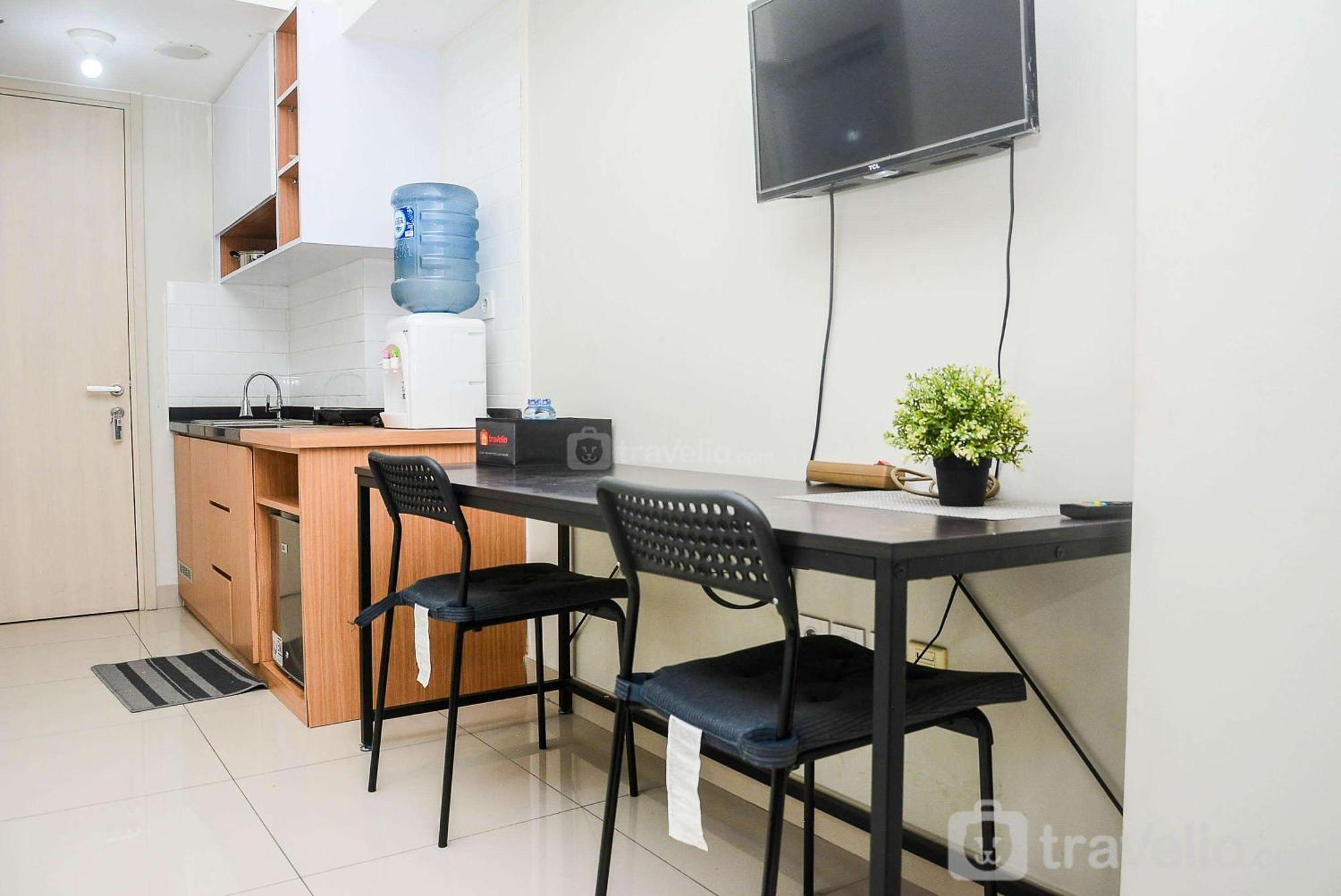 Apartemen Comfy At The Springlake Summarecon By Travelio *
