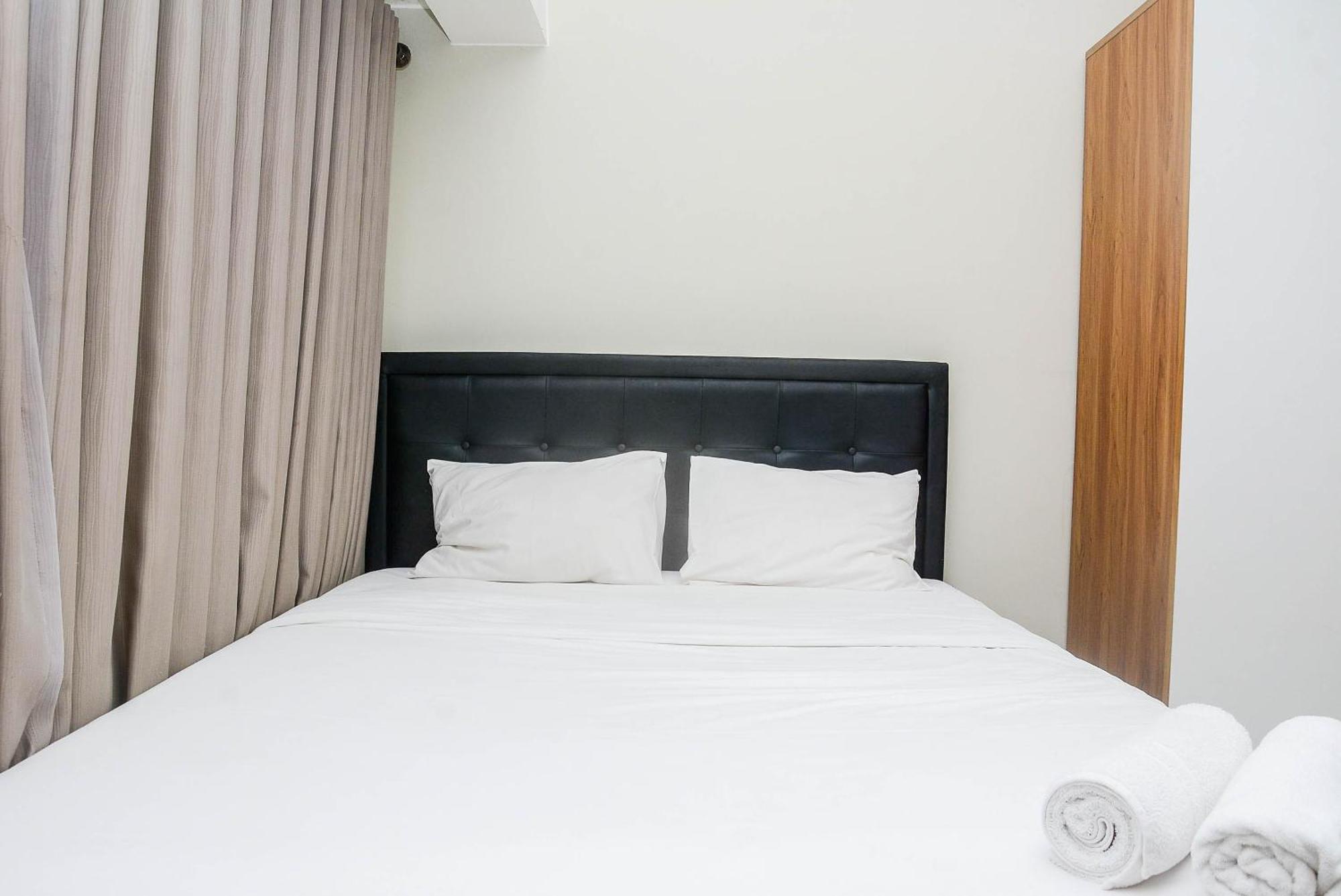 Comfy At The Springlake Summarecon By Travelio * Bekasi