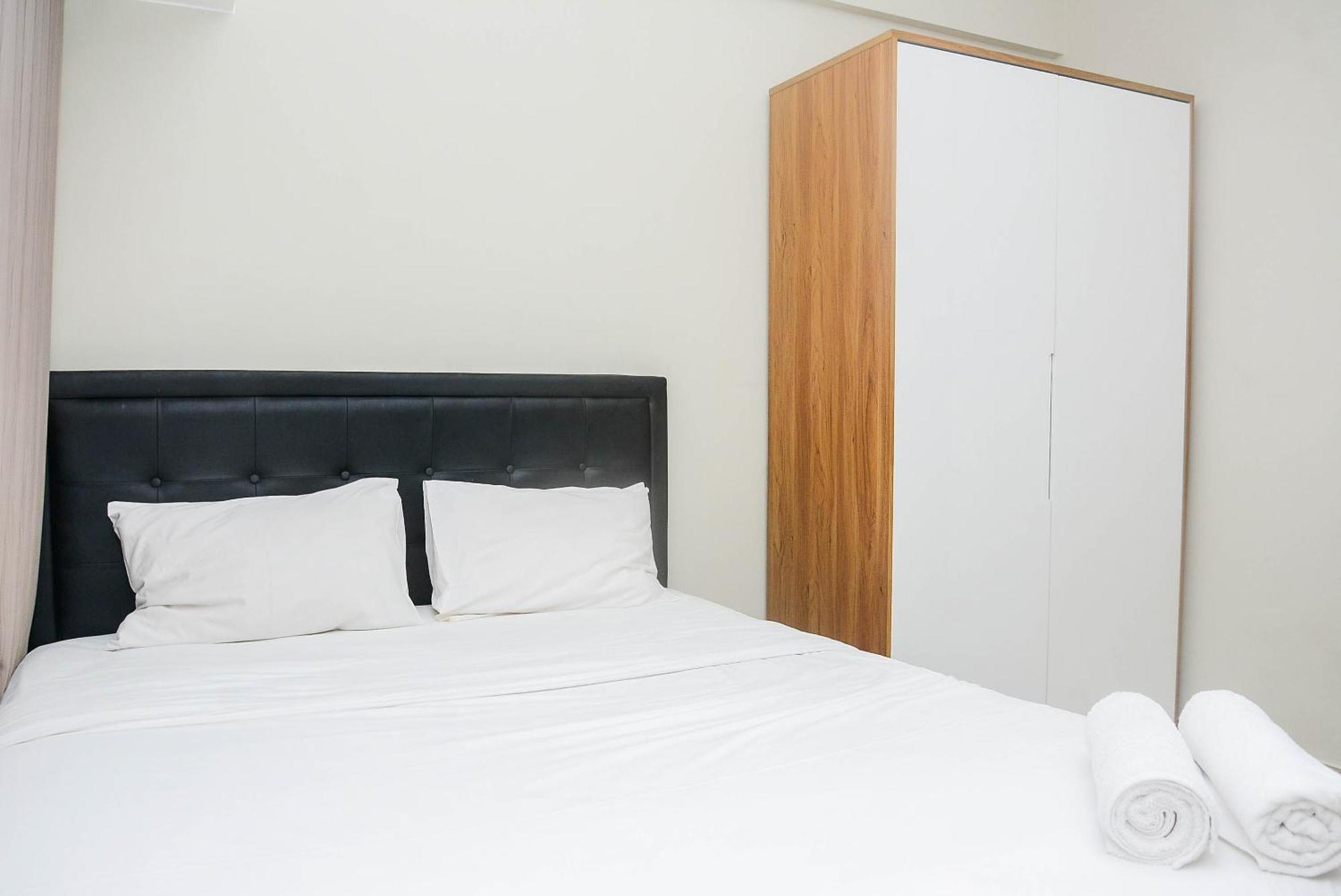 Comfy At The Springlake Summarecon By Travelio Apartemen